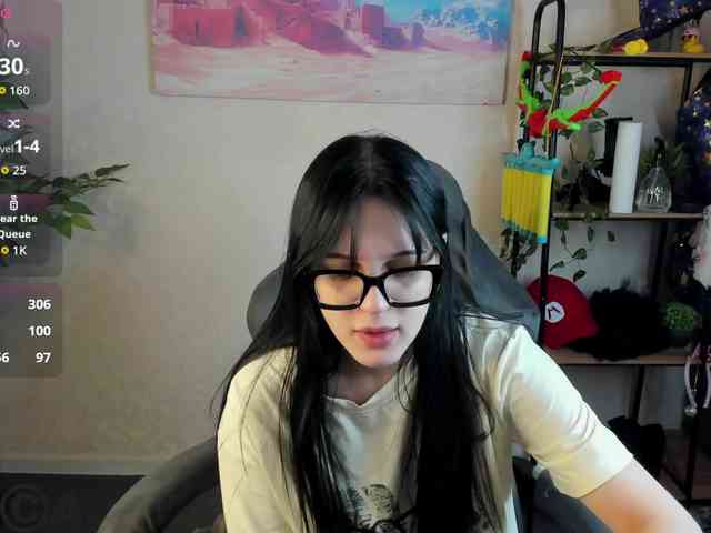 Lilith-Wholshh webcam