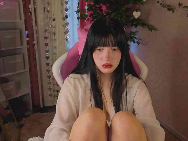 Lilith-Wholshh webcam