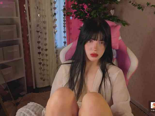 Lilith-Wholshh webcam