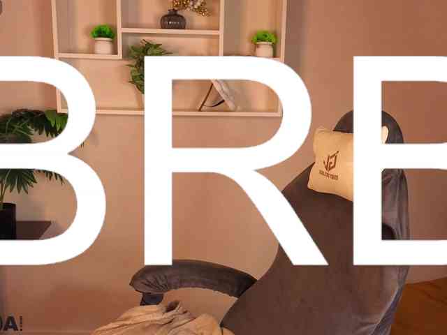 Lilith-Wholshh webcam