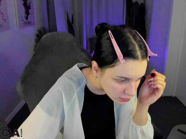 Lilith-Wholshh webcam