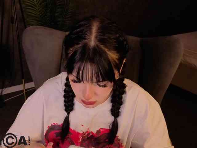 Lilith-Wholshh webcam