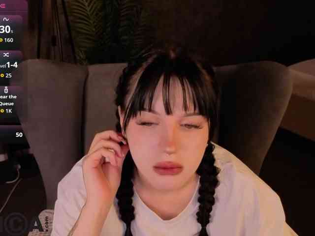 Lilith-Wholshh webcam