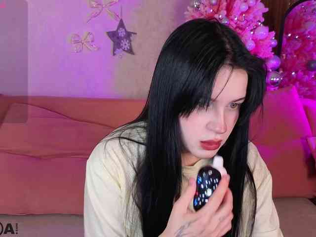 Lilith-Wholshh webcam