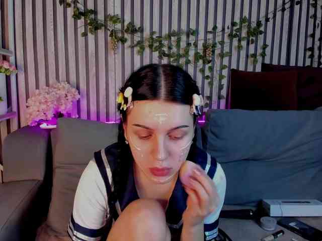 Lilith-Wholshh webcam