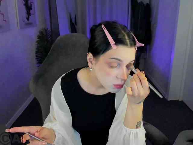 Lilith-Wholshh webcam