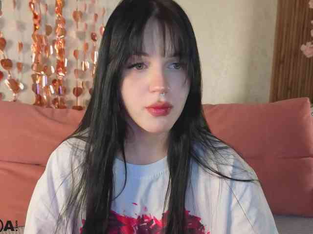 Lilith-Wholshh webcam