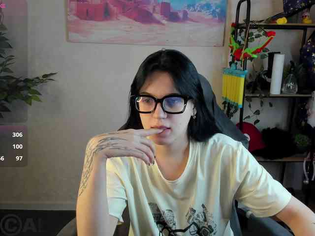 Lilith-Wholshh webcam