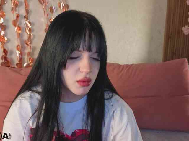 Lilith-Wholshh webcam