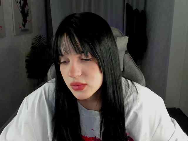 Lilith-Wholshh webcam