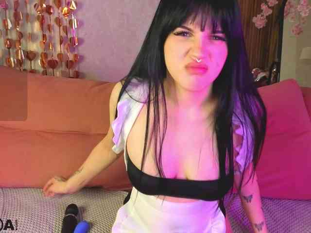 Lilith-Wholshh webcam