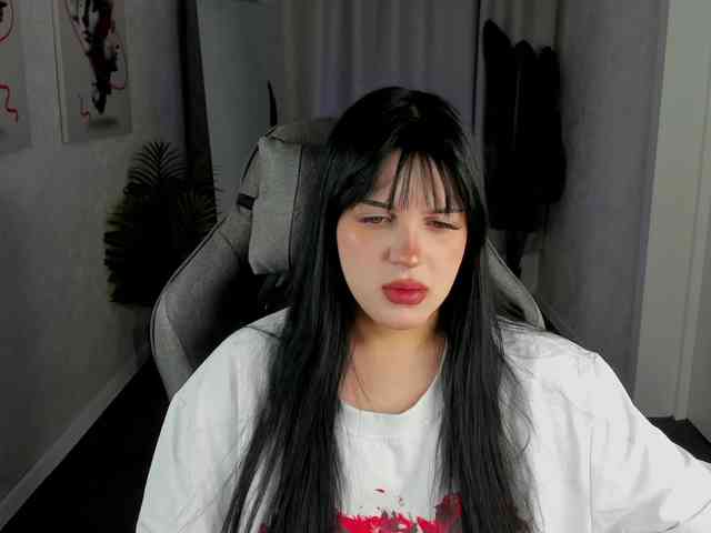 Lilith-Wholshh webcam