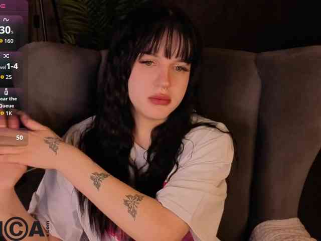 Lilith-Wholshh webcam