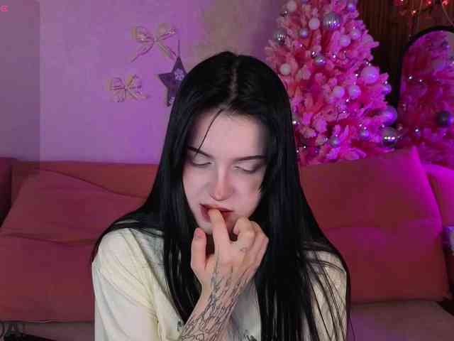 Lilith-Wholshh webcam