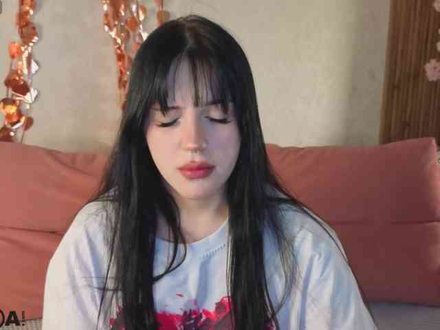 Lilith-Wholshh webcam