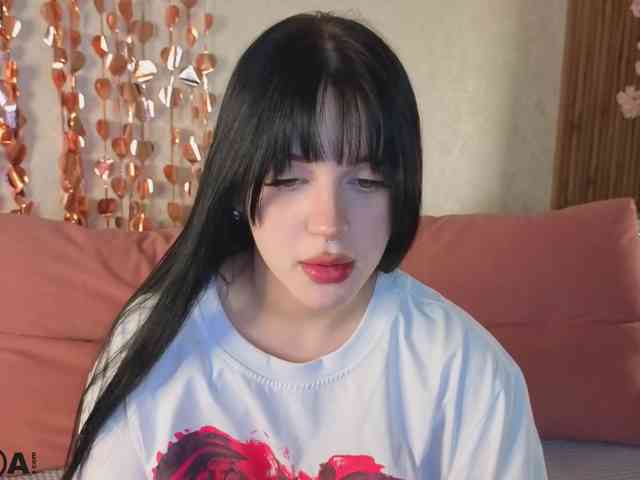 Lilith-Wholshh webcam