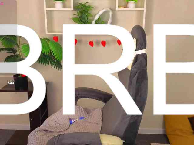 Lilith-Wholshh webcam