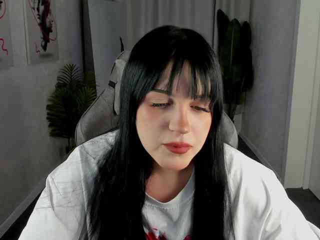 Lilith-Wholshh webcam