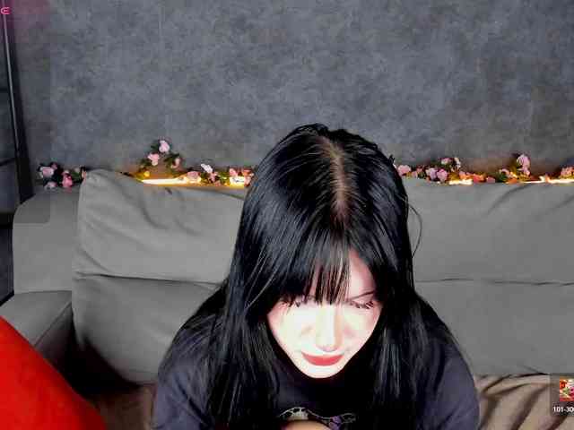 Lilith-Wholshh webcam