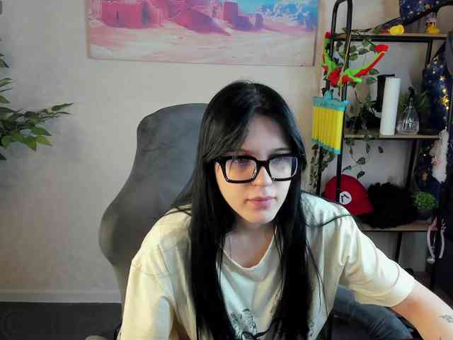 Lilith-Wholshh webcam