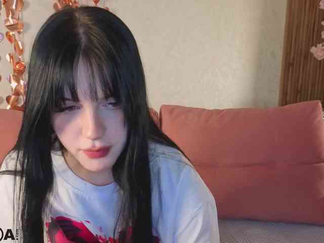 Lilith-Wholshh webcam