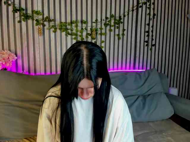 Lilith-Wholshh webcam