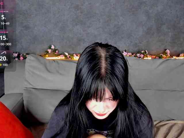 Lilith-Wholshh webcam