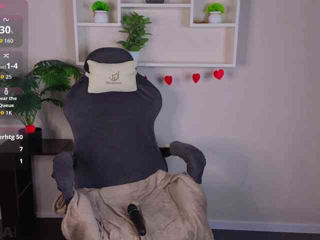 Lilith-Wholshh webcam