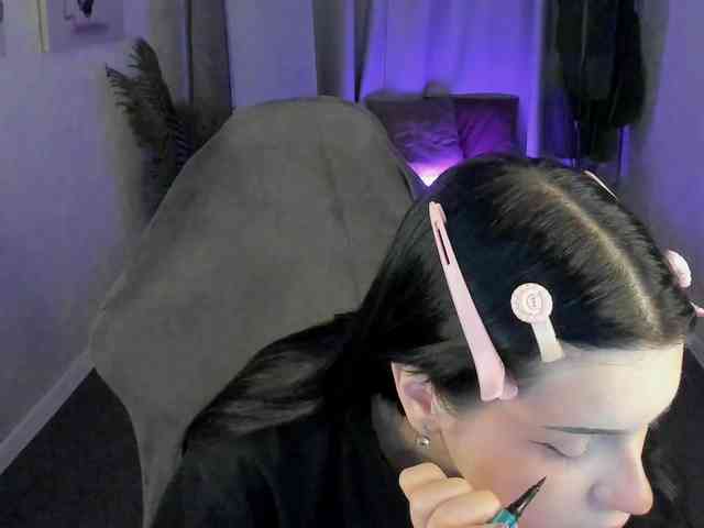 Lilith-Wholshh webcam