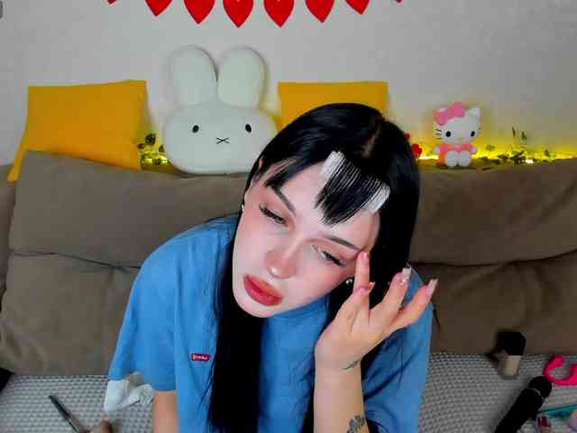 Lilith-Wholshh webcam