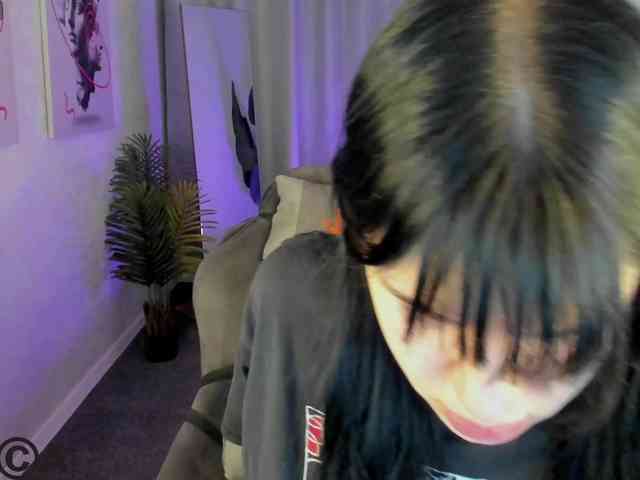 Lilith-Wholshh webcam