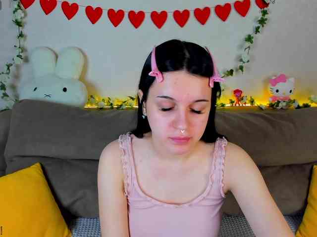 Lilith-Wholshh webcam