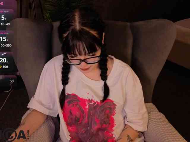 Lilith-Wholshh webcam