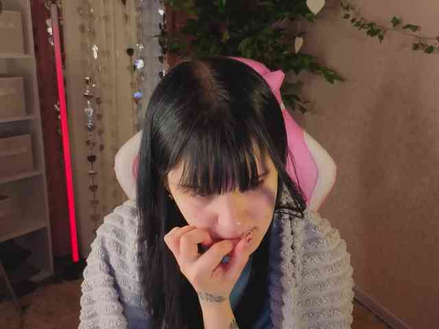 Lilith-Wholshh webcam