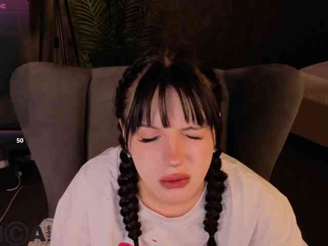 Lilith-Wholshh webcam