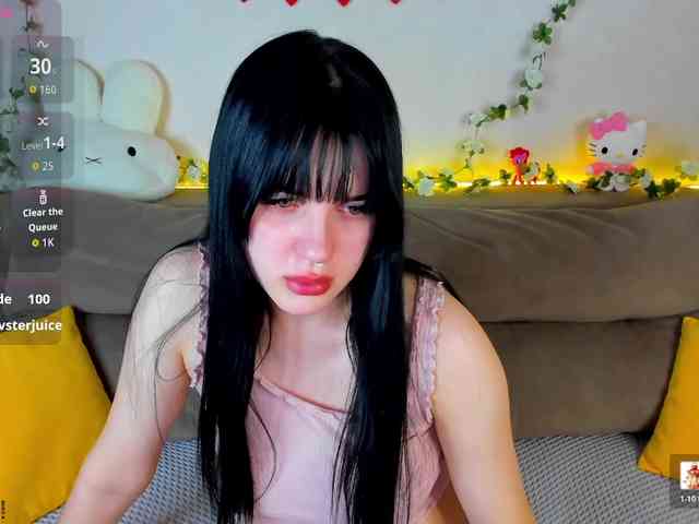 Lilith-Wholshh webcam