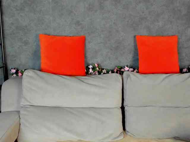 Lilith-Wholshh webcam