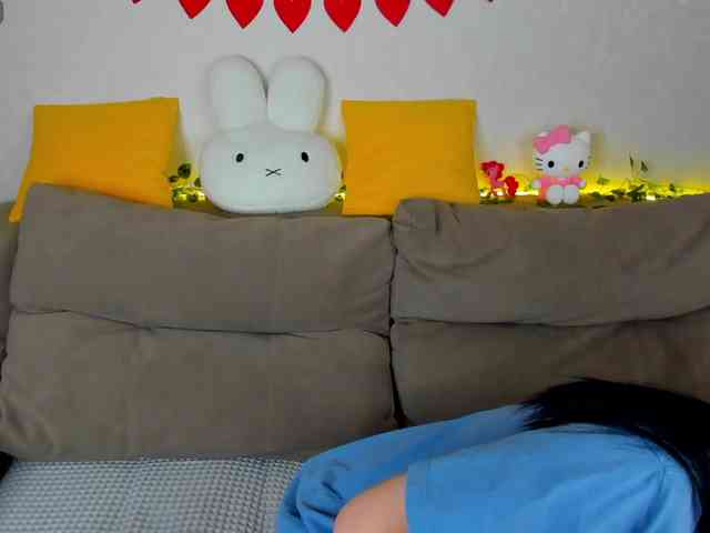 Lilith-Wholshh webcam