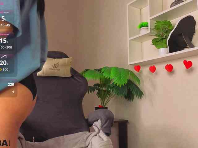 Lilith-Wholshh webcam