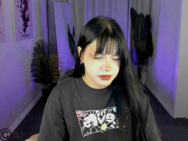 Lilith-Wholshh webcam