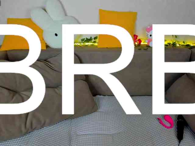 Lilith-Wholshh webcam