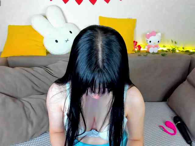 Lilith-Wholshh webcam