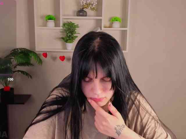 Lilith-Wholshh webcam