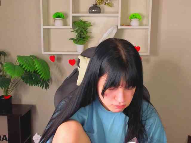 Lilith-Wholshh webcam