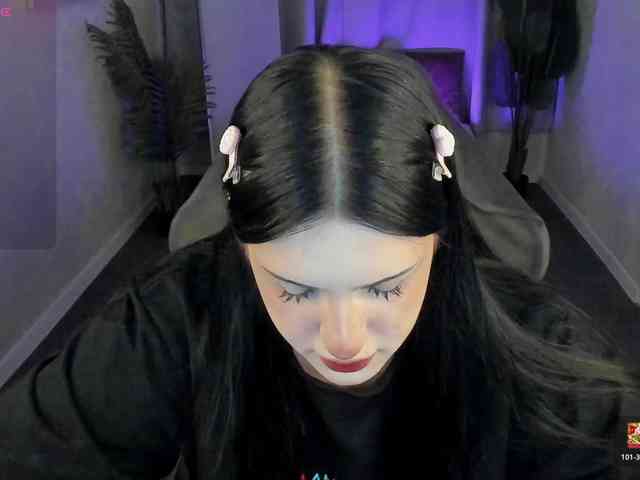 Lilith-Wholshh webcam