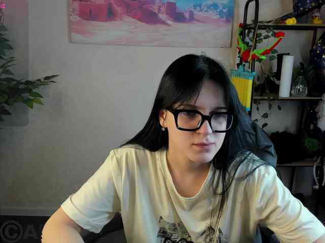 Lilith-Wholshh webcam