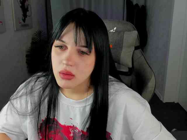 Lilith-Wholshh webcam