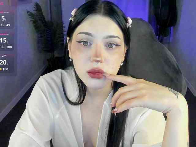 Lilith-Wholshh webcam