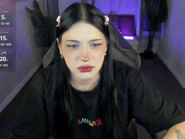 Lilith-Wholshh webcam