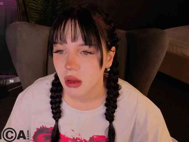 Lilith-Wholshh webcam